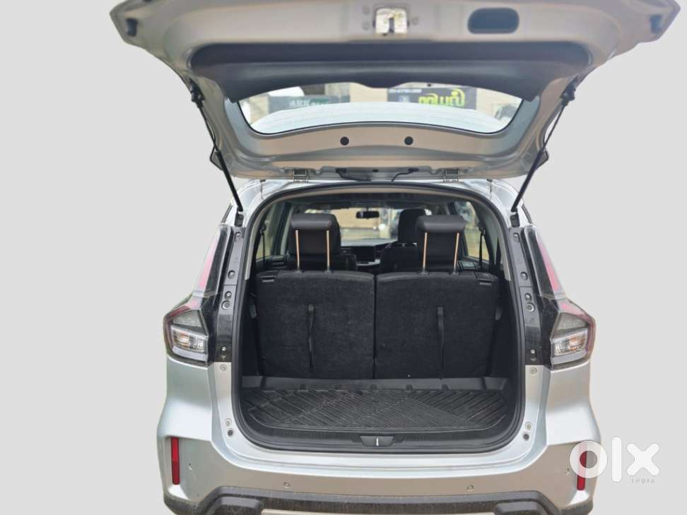 Maruti Suzuki Xl6 1.5 Alpha Plus At Dual Tone, 2023, Petrol