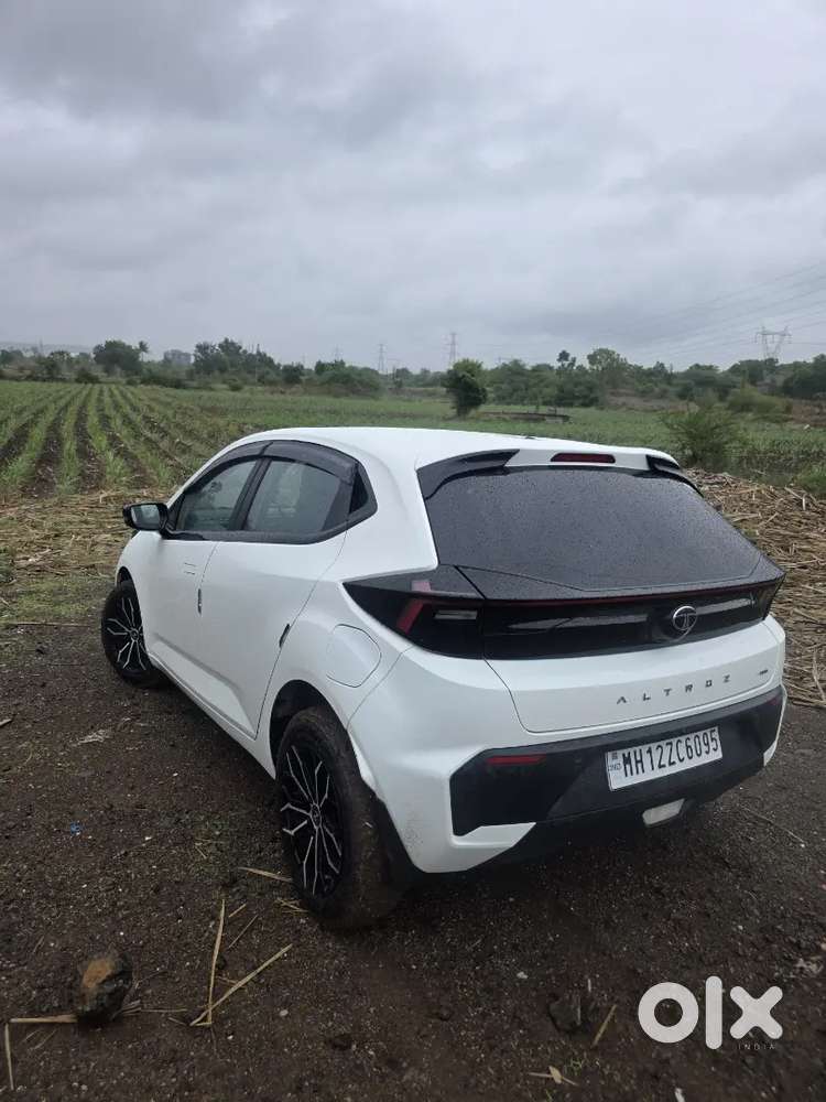 Tata Altroz 2026