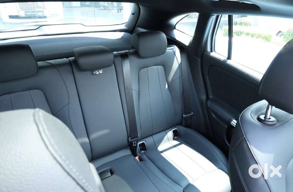 Mercedes-benz Gla 200, 2024, Petrol