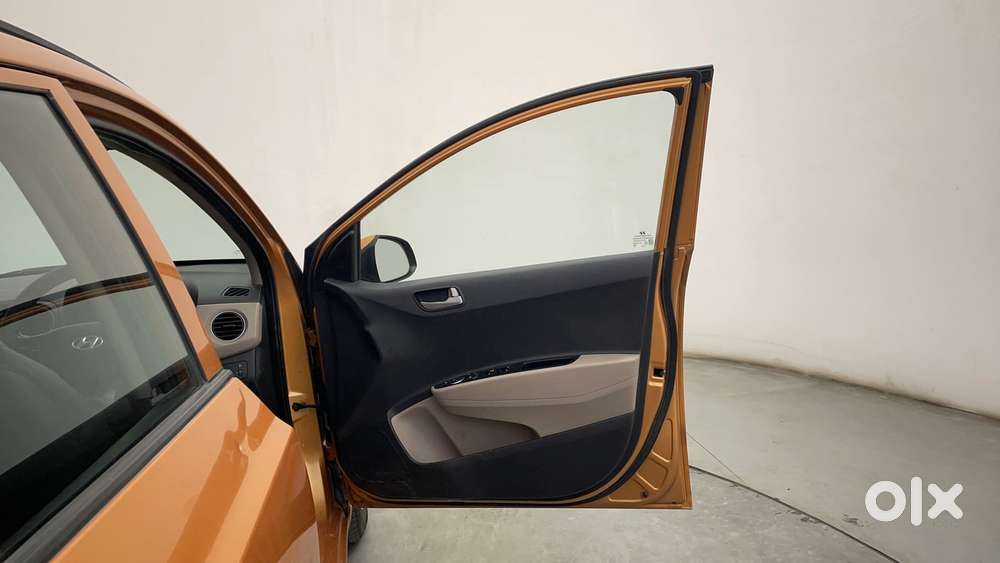 Hyundai Grand I10 1.2 Kappa Asta At Vtvt, 2015, Petrol