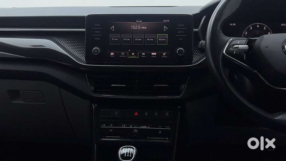 Skoda Kushaq Style 1.5l Tsi Mt, 2022, Petrol