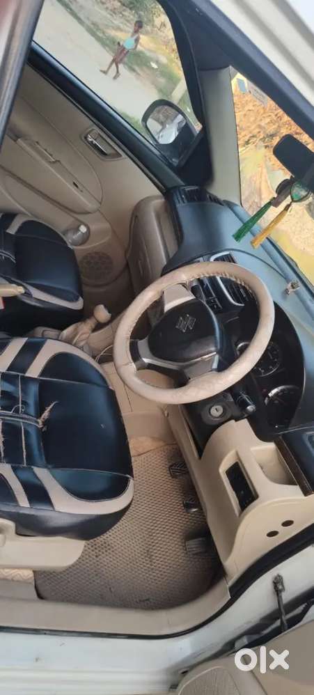 Maruti Suzuki Dzire 2015 Diesel Manual