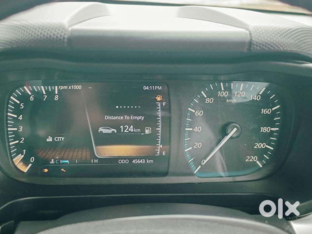 Tata Altroz Xz, 2020, Petrol
