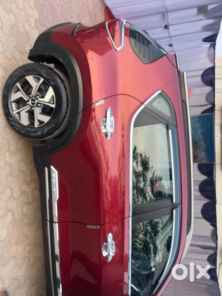Kia Sonet 2023 Petrol Well Maintained