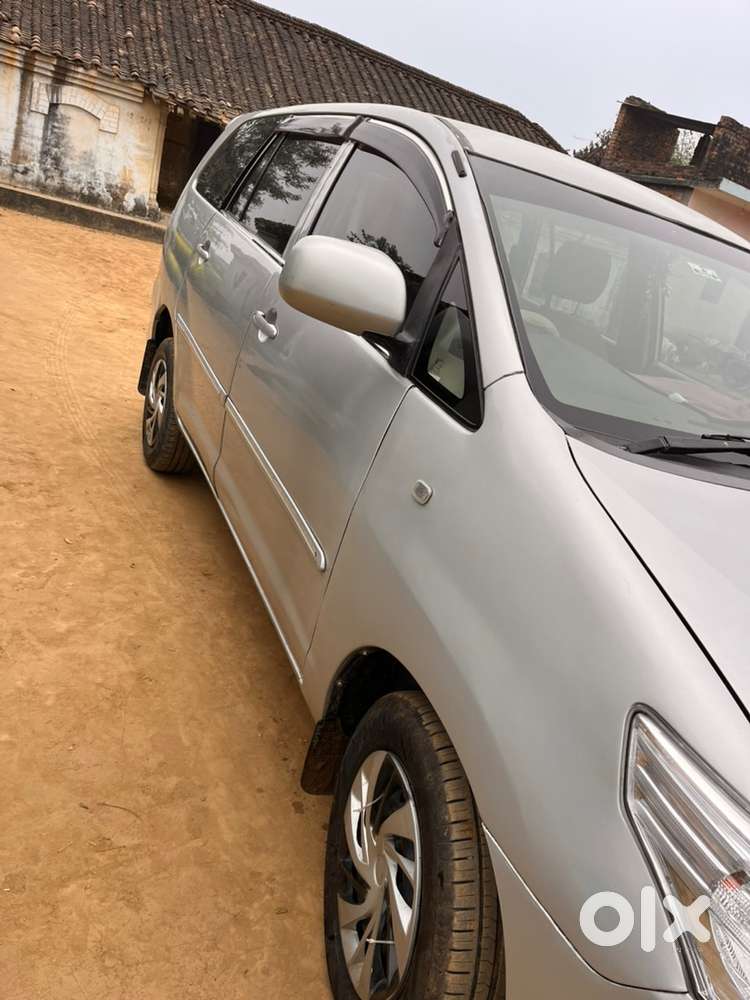 Toyota Innova Diesel 2010 Car