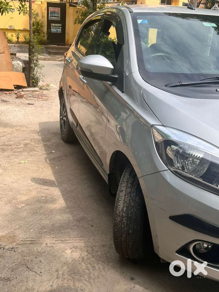 Tata Tiago Petrol 2019
