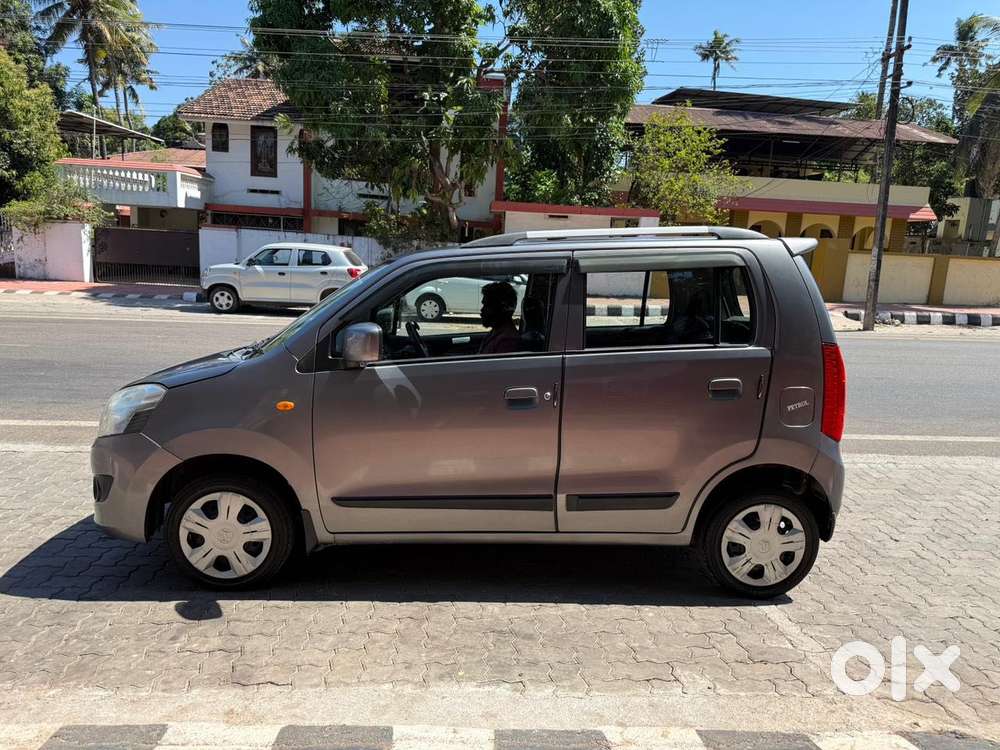 Maruti Suzuki Wagon R Vxi, 2015, Petrol