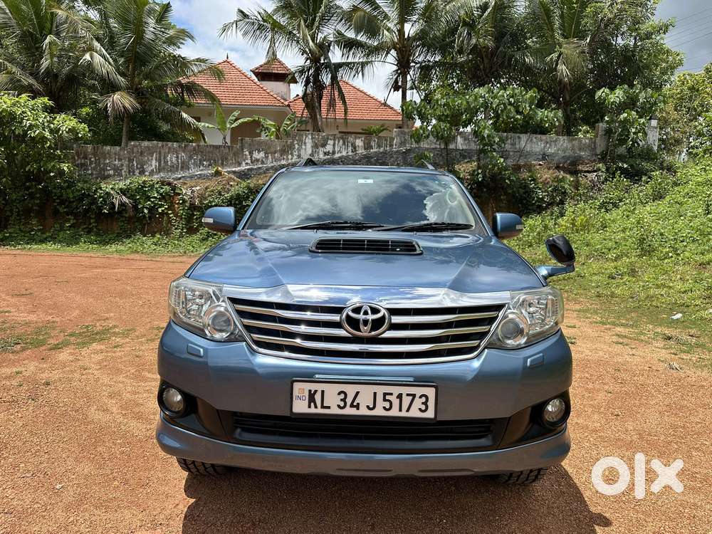 Toyota Fortuner 4x2 4 Speed At, 2012, Diesel