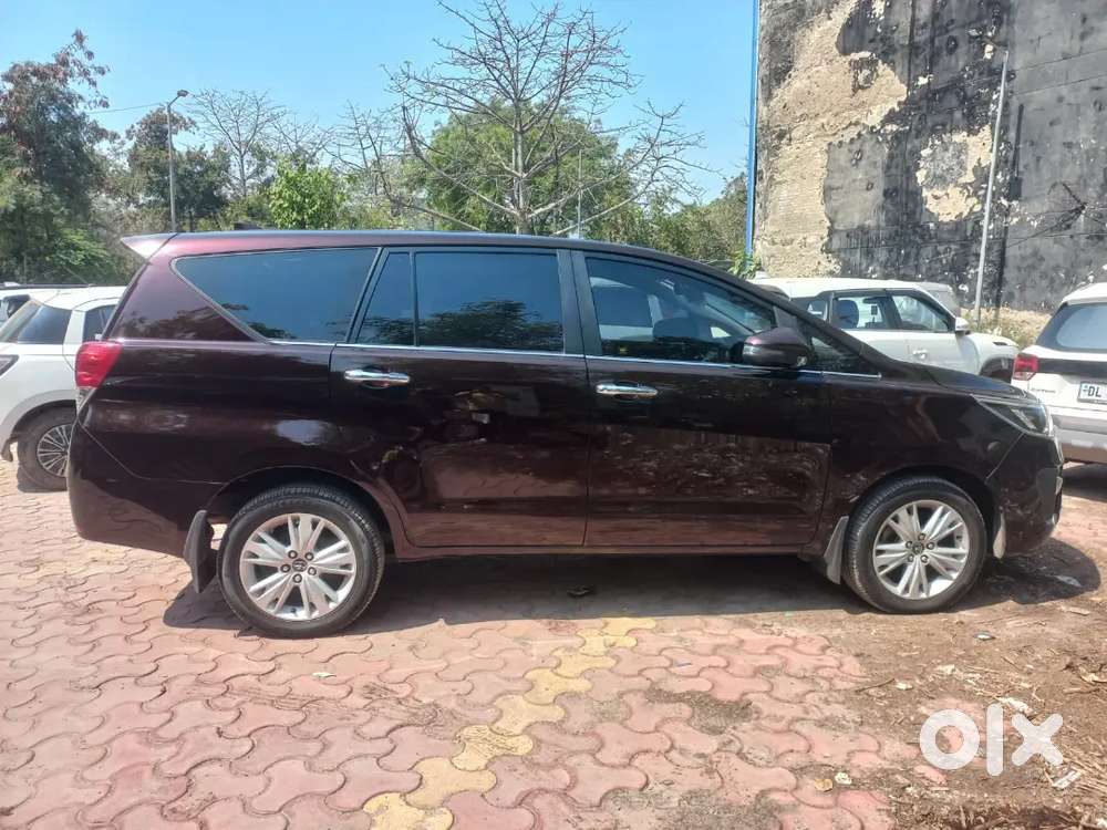 Aadi  Innova Crysta 2020 2.4 V