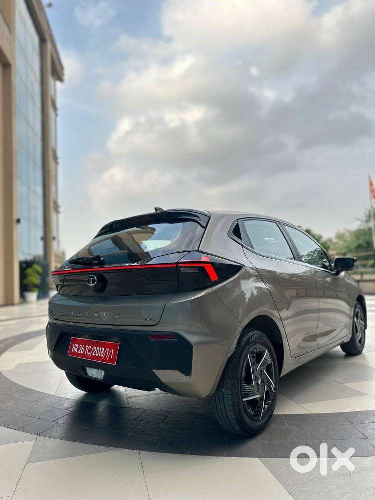 Tata Altroz, 2025, Cng & Hybrids