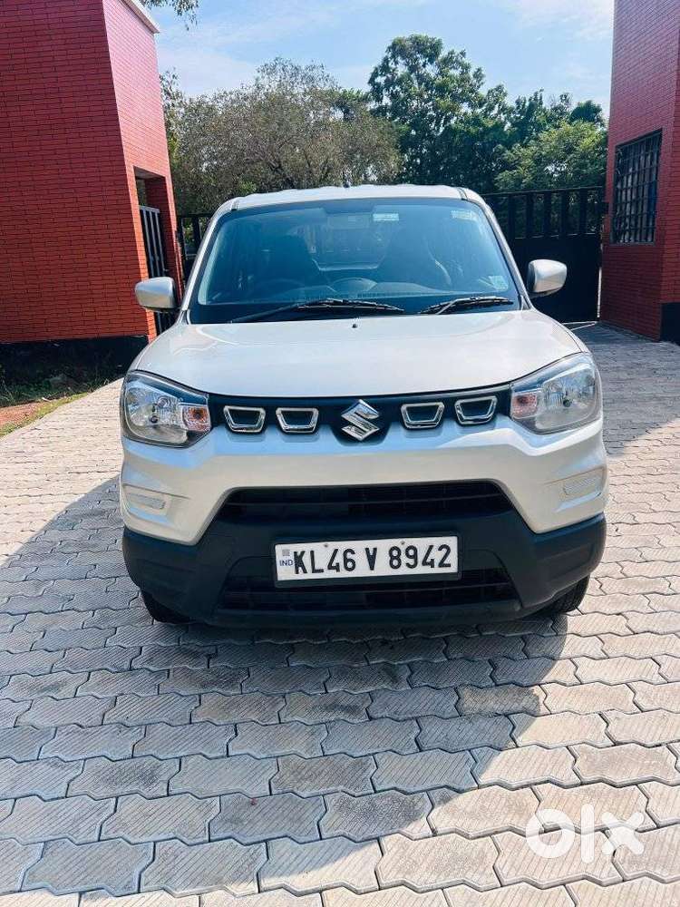 Maruti Suzuki S-presso Vxi Plus Amt, 2021, Petrol