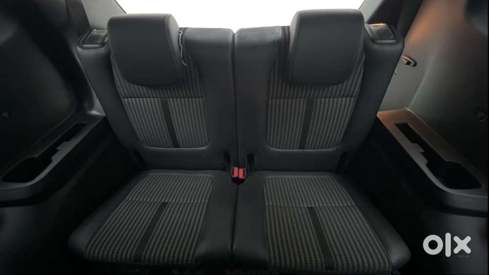 Kia Carens 1.4 Prestige Plus Turbo 7 Str, 2022, Petrol