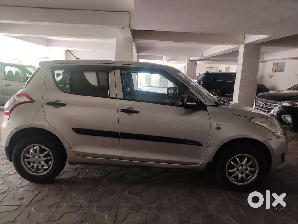 Maruti Suzuki Swift Lxi 2014 Model