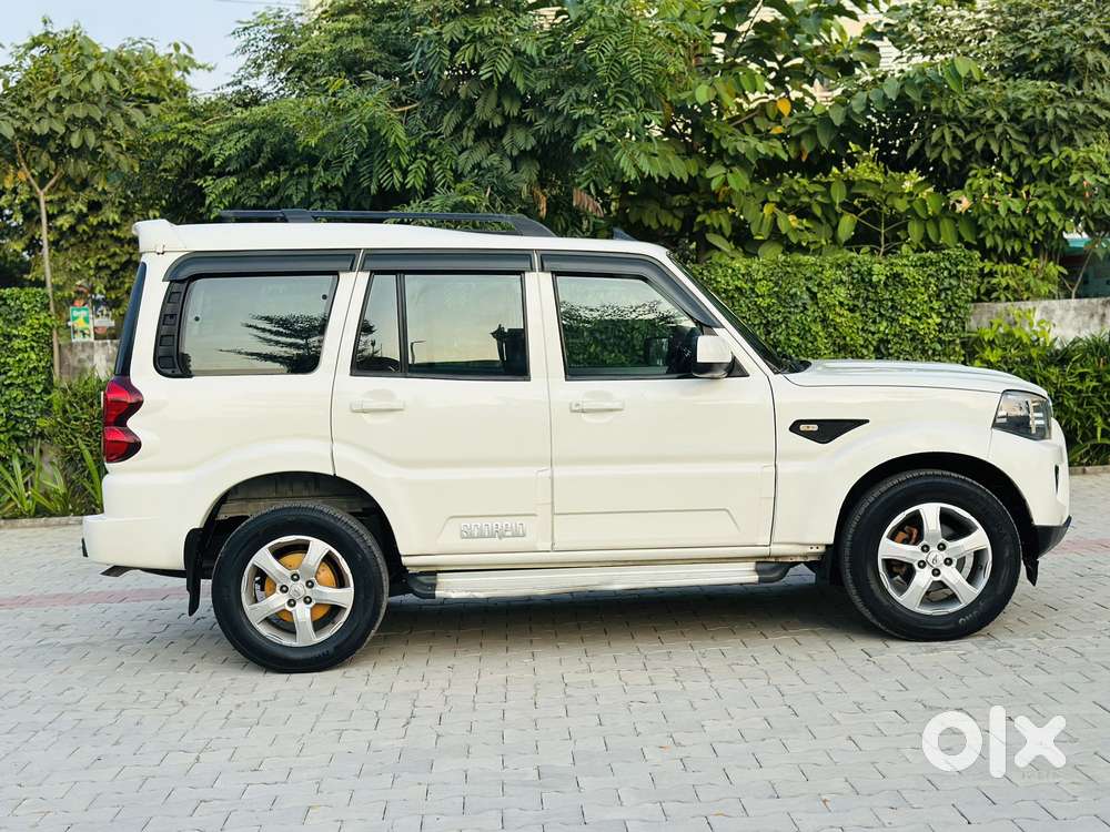 Mahindra Scorpio