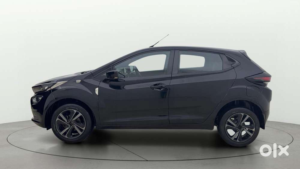 Tata Altroz 1.2 Xza Plus Dark Edition Dct, 2022, Diesel