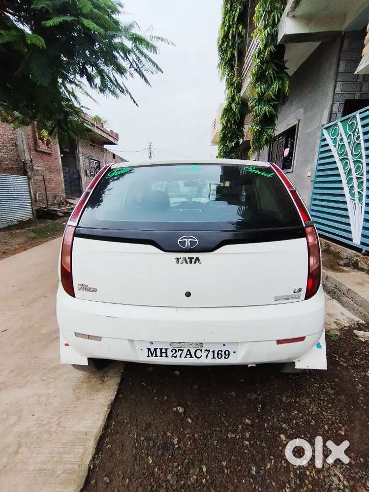 Tata Vista Tech Lx 2011