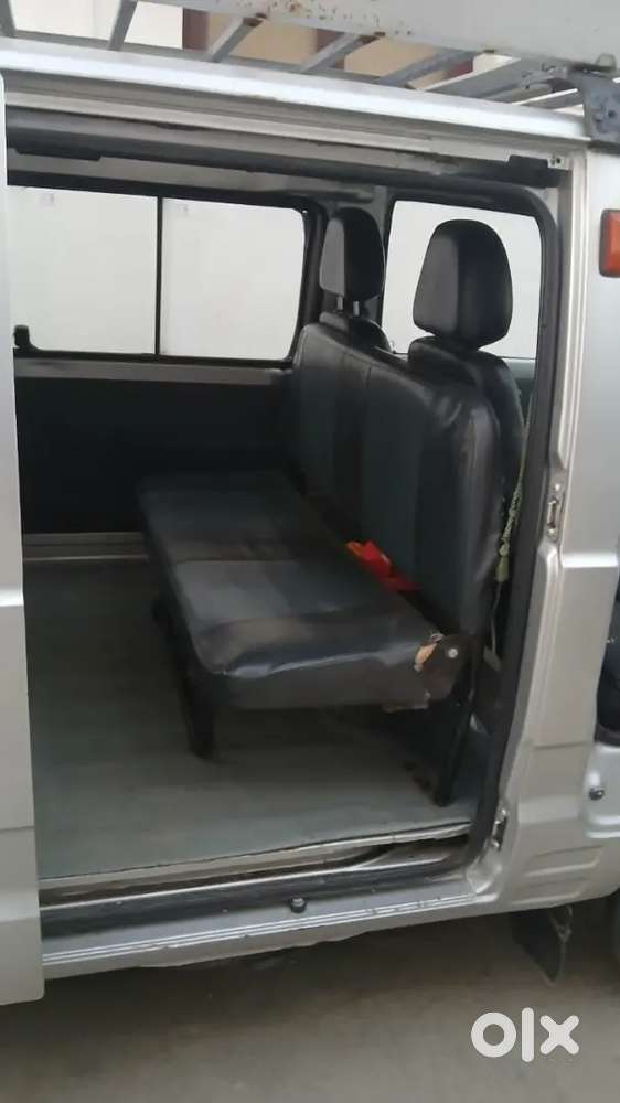 Maruti Suzuki Omni 2011