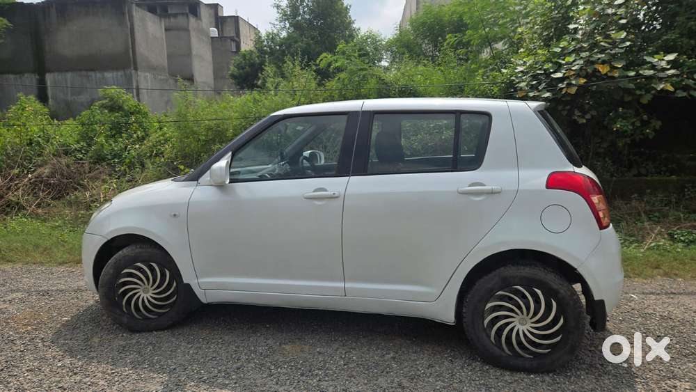 Maruti Suzuki Swift Ddis Vdi, 2010, Diesel