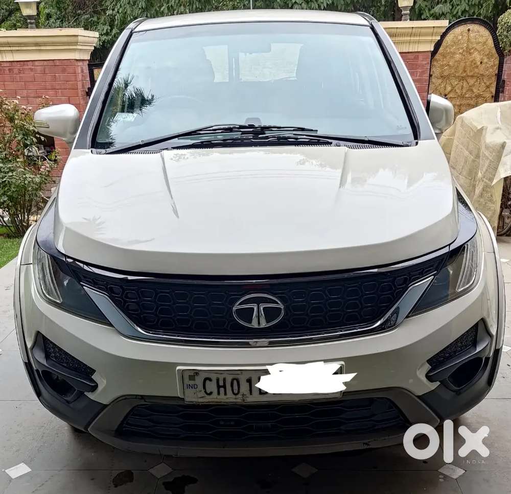 Automatic Tata Hexa 2017