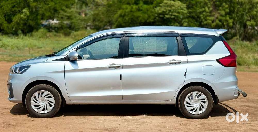 Maruti Suzuki Ertiga 1.5 Vxi, 2023, Petrol