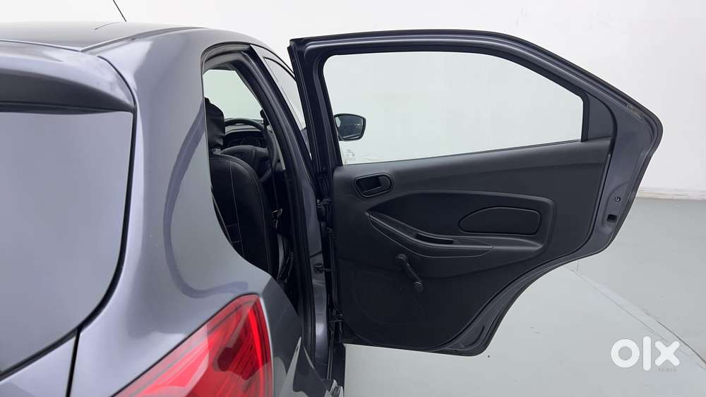 Ford Figo 1.2p Ambiente Mt, 2015, Petrol