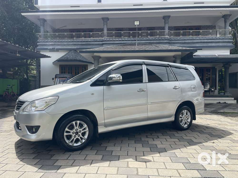 Toyota Innova 2.5 G (diesel) 7 Seater, 2012, Diesel