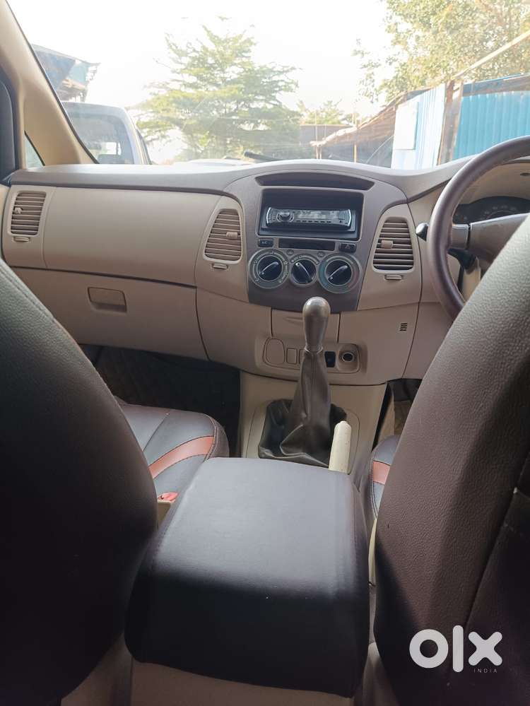 Toyota Innova 2.0 G4 Petrol 8-seater, 2008, Diesel