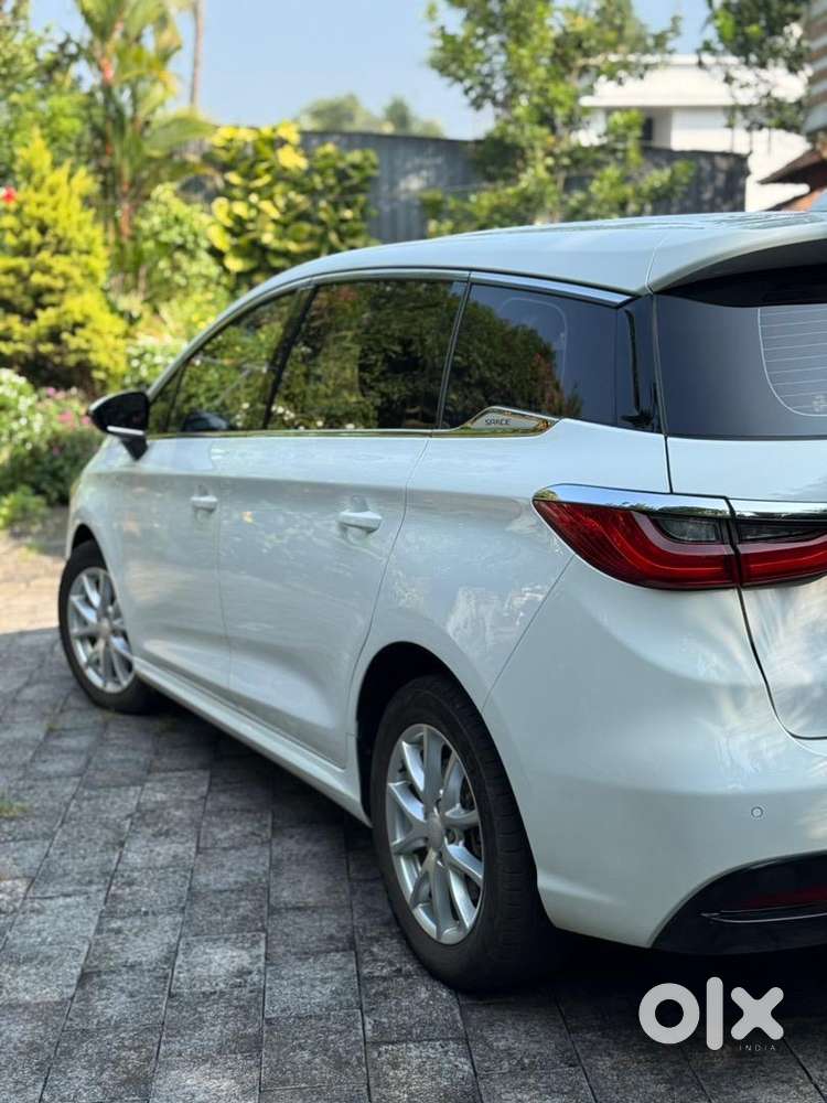 Byd E6 2022 Electric Well Maintained