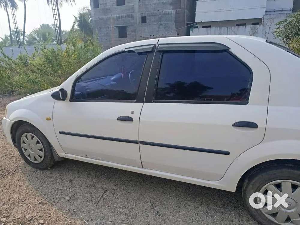 Mahindra Renault Logan 2009 Diesel Car
