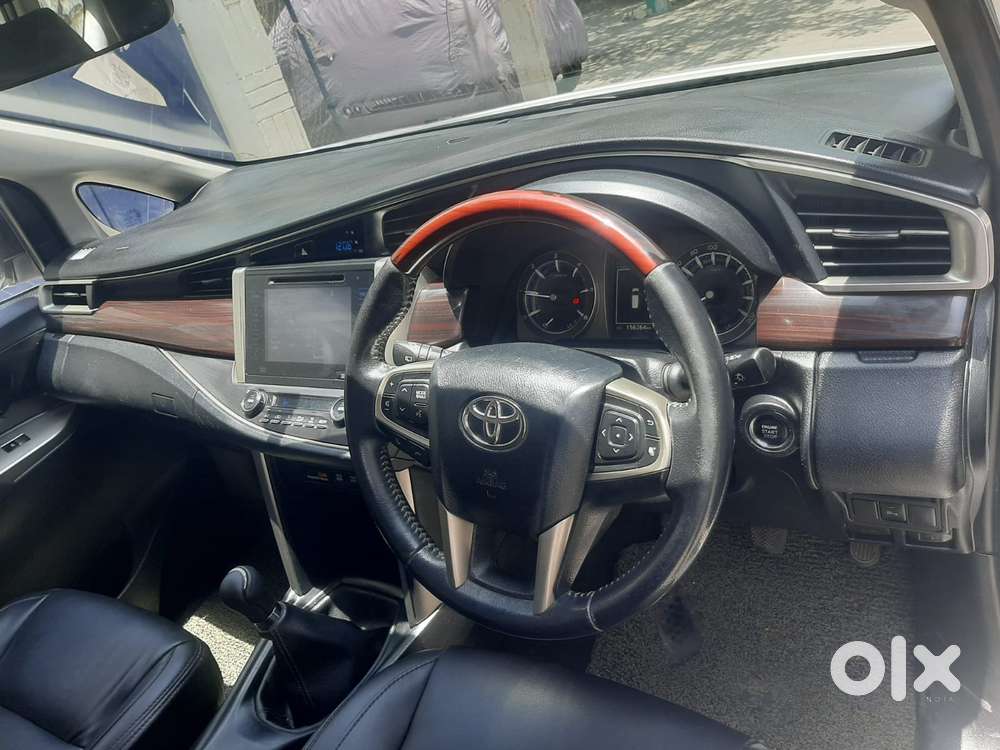 Toyota Innova Crysta 2.4 Vx Mt 8s, 2018, Diesel