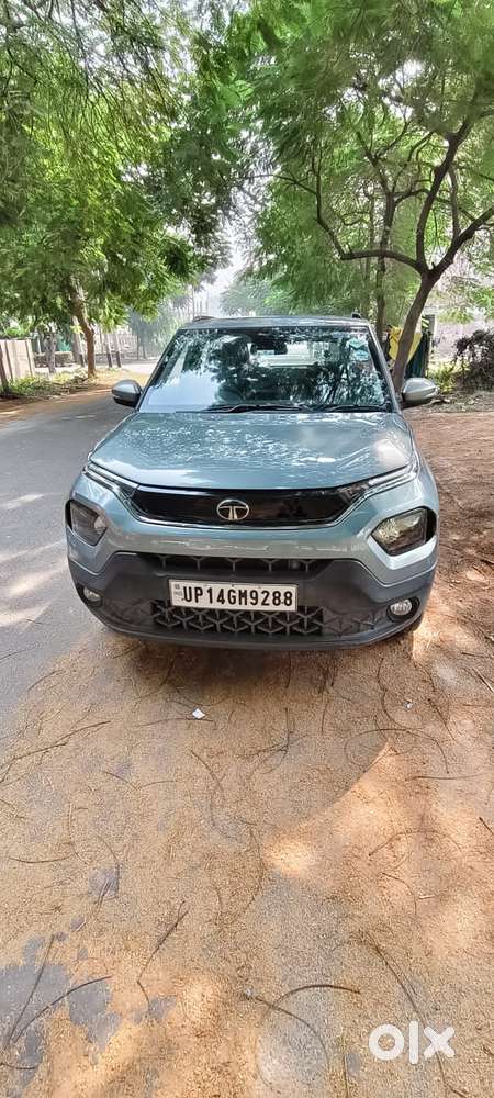 Tata Punch Accomplished Dazzle Mt Sunroof, 2025, Cng & Hybrids