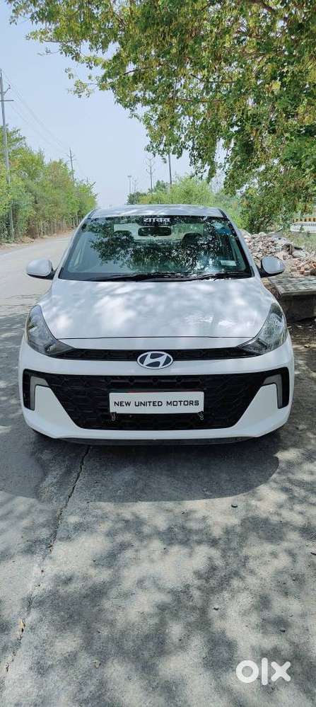 Hyundai Aura S Crdi Manual, 2026, Cng & Hybrids