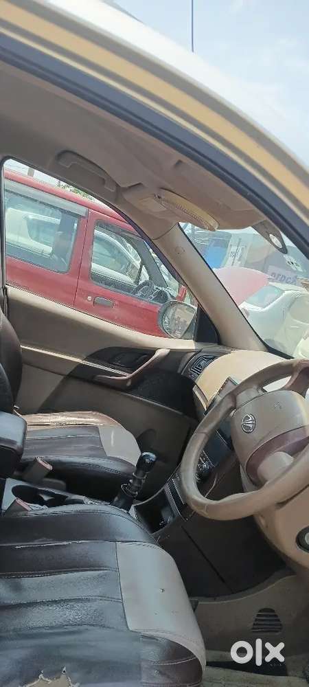 Mahindra Xuv500 2014