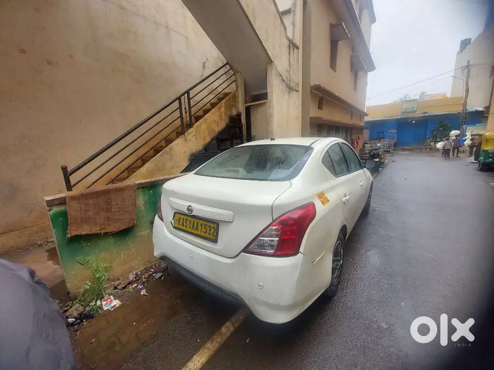 Nissan Sunny 2017 Model