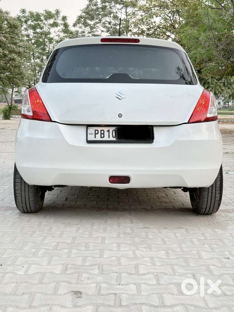 Maruti Suzuki Swift Vdi Optional, 2015, Diesel