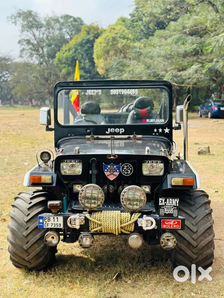 Mahindra Jeep