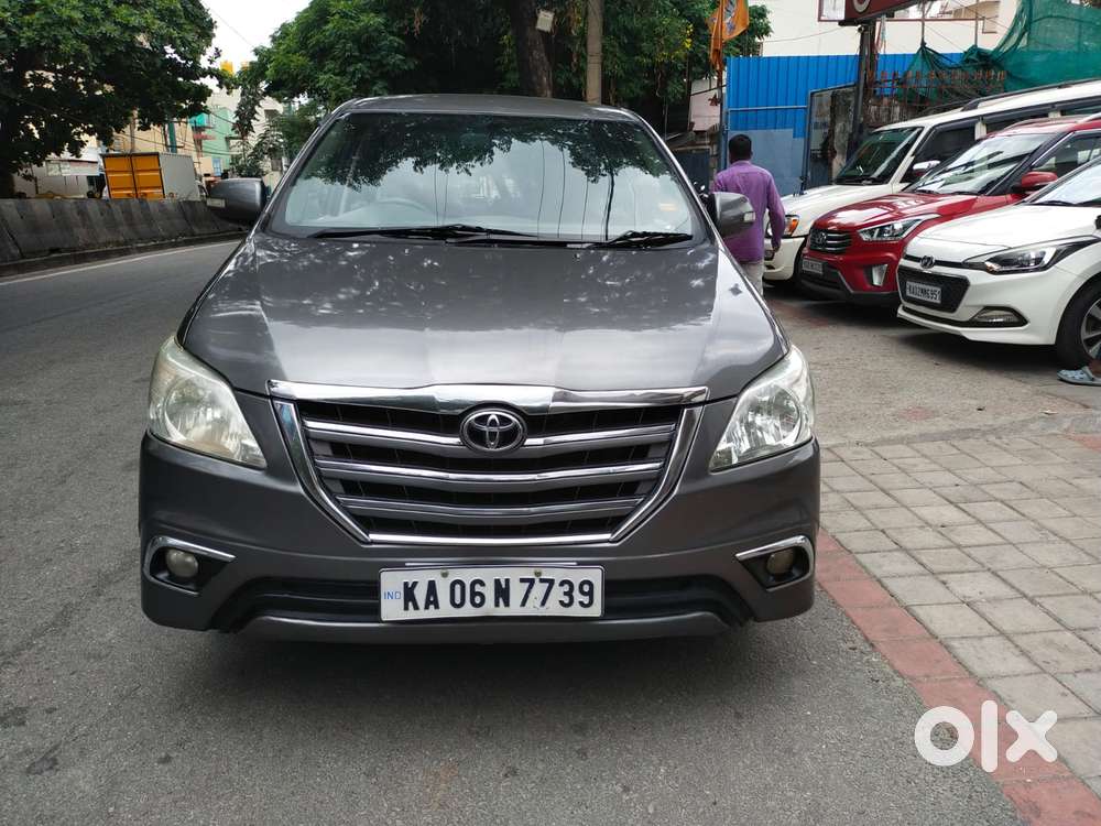 Toyota Innova 2.5 Z Diesel 7 Seater Bs Iv, 2014, Diesel