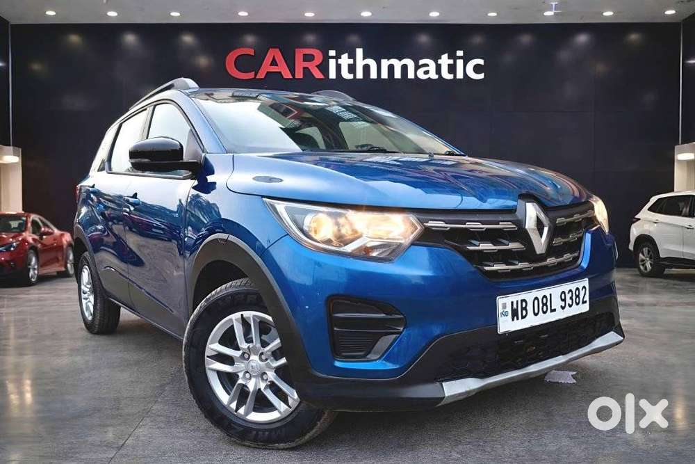 Renault Triber Rxt, 2022, Petrol