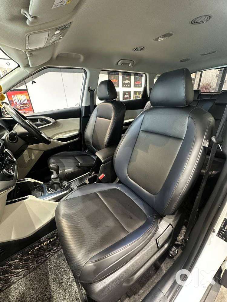 Kia Carens G 1.5 6mt Premium (o) 7-seater, 2023, Petrol