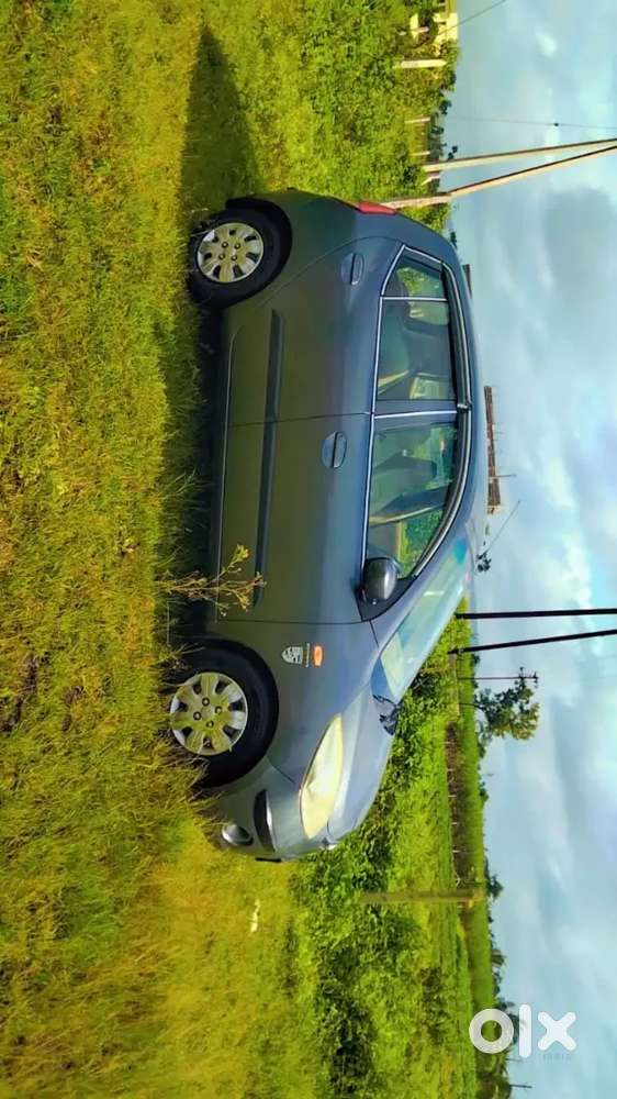 Hyundai I10 2009 Petrol Well Maintained And Child Ac 80%tayar