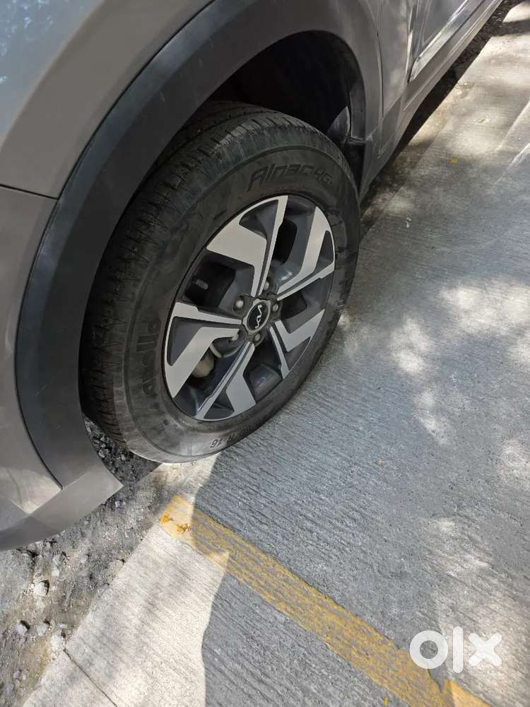 Kia Sonet 1.0 2022 Petrol Manual