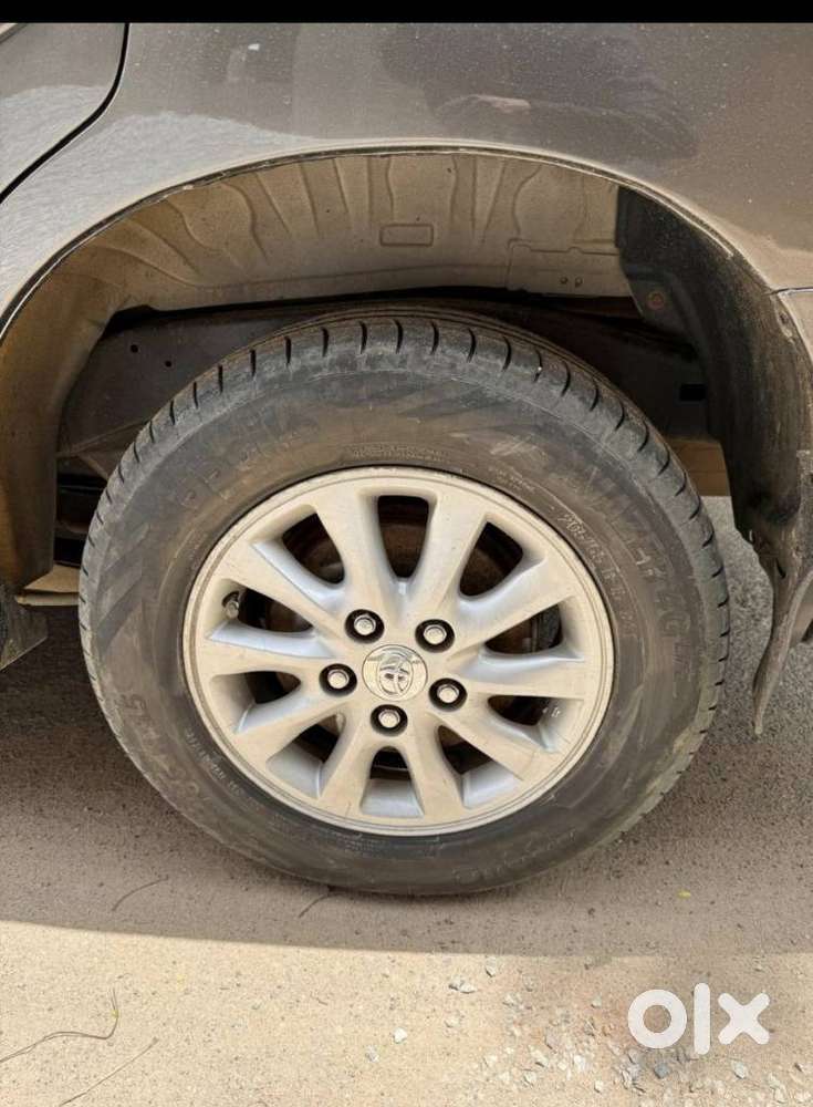 Toyota Innova 2.5 V 7 Str, 2013, Diesel