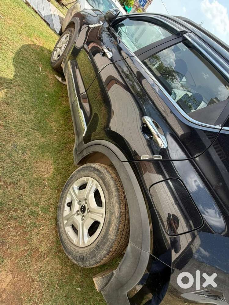 Kia Sonet 2023 Petrol Well Maintained