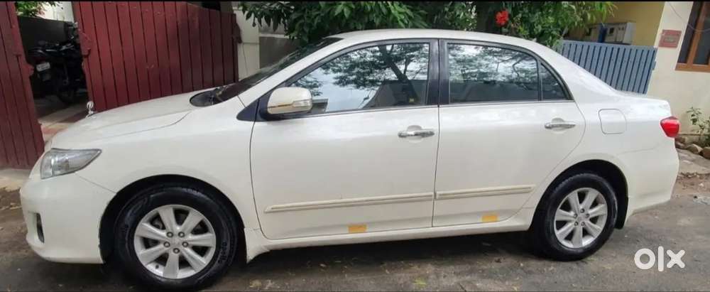 Toyota Corolla Altis 2011 Manual Diesel