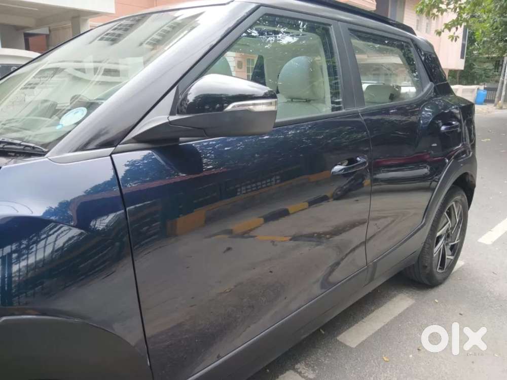 Mahindra Xuv 3xo Ax7l 1.2 Petrol At (pg), 2024, Petrol