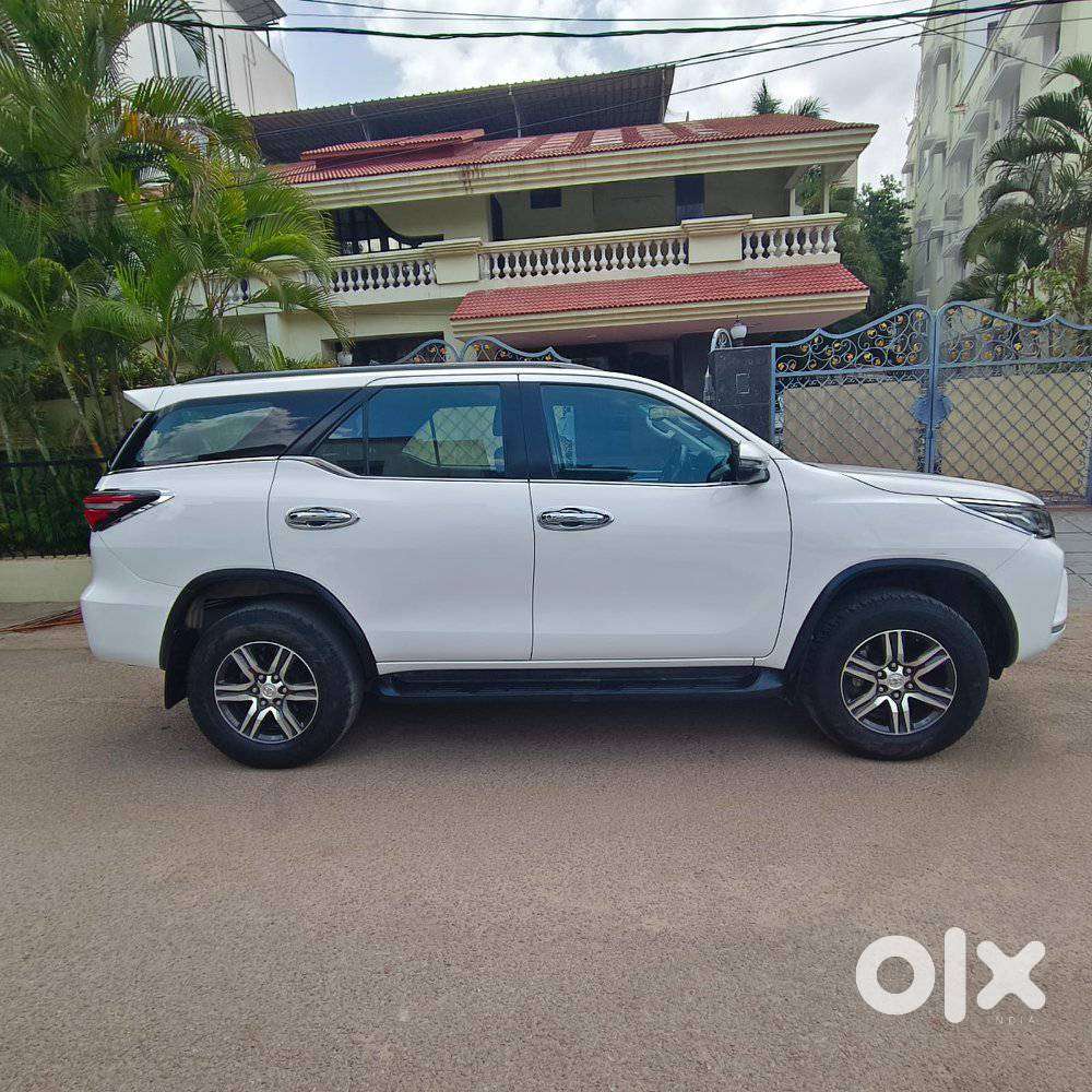 Toyota Fortuner 4x2 At 2.8 Diesel, 2023, Diesel