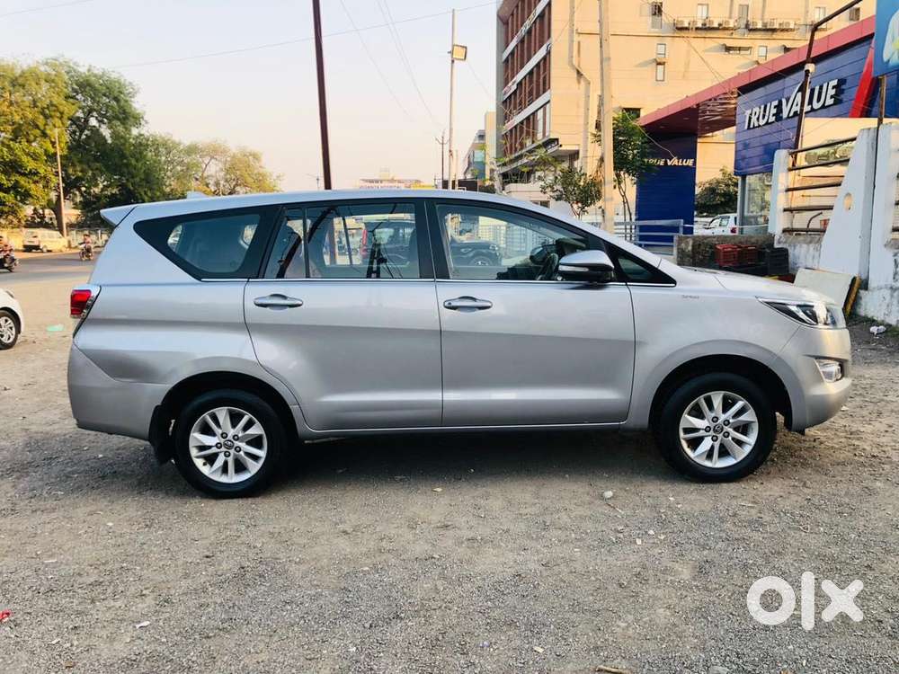 Toyota Innova Crysta 2.4 G Mt 8s, 2016, Diesel