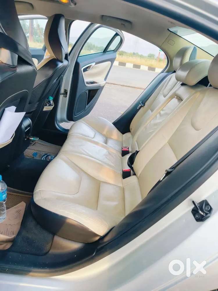 Volvo S60 2012 Diesel Well Maintained
