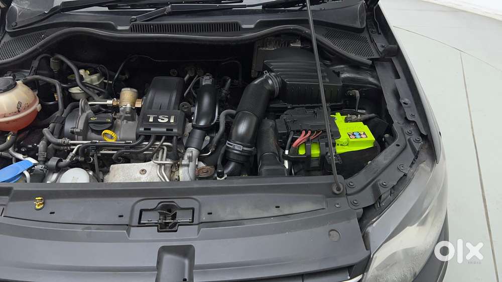Volkswagen Vento 1.2 Tsi Highline At, 2017, Petrol