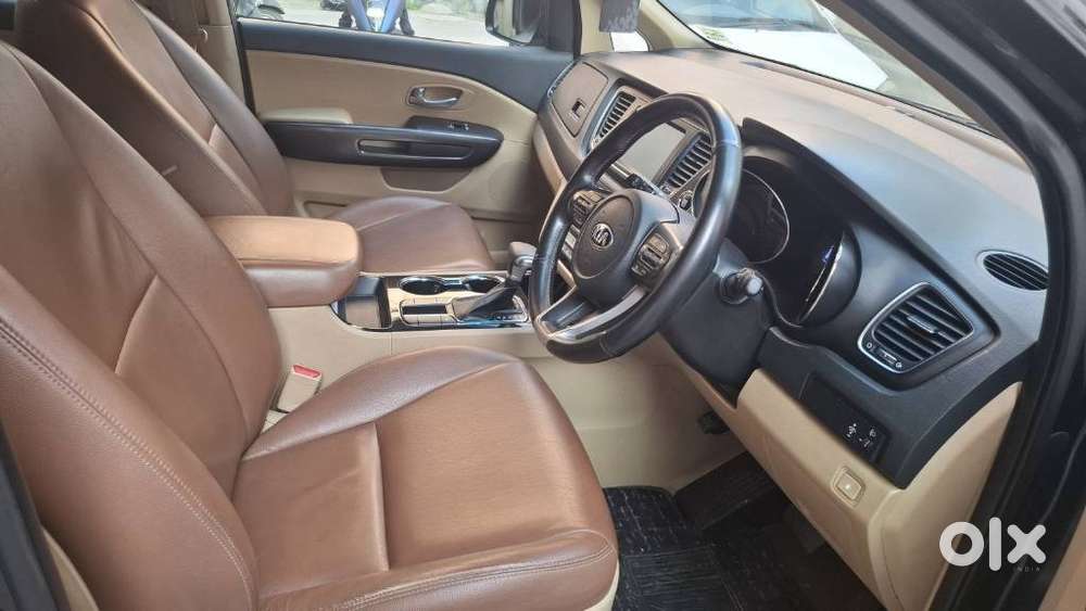 Kia Carnival Premium, 2020, Diesel